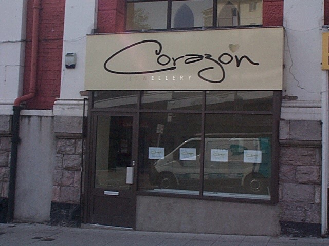 Torquay Shop Sign by Sign Art Newton abbot